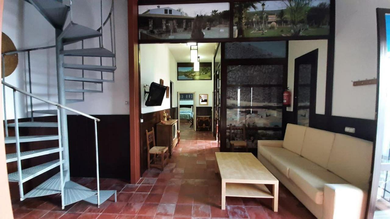 Hotel Rural Finca La Herencia Guadalcanal Luaran gambar